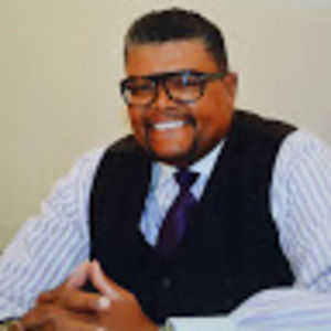 Meet your Posher, Derrick